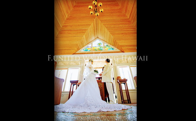 ハワイ島ヒルトンワイコロアビレッジの結婚式風景